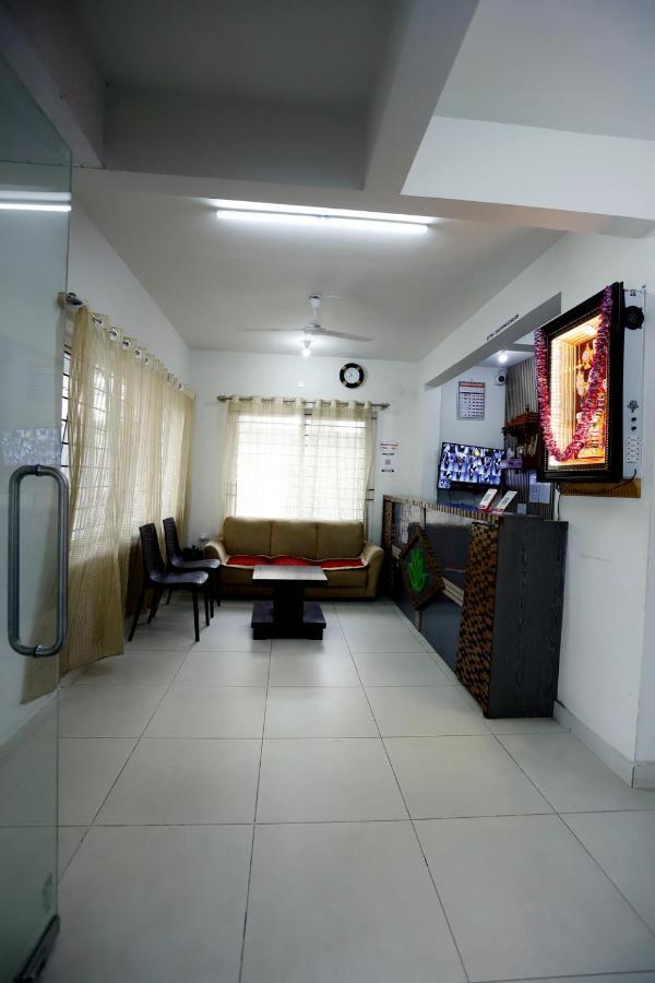 Hotel Gurudev Residency 班加罗尔 外观 照片